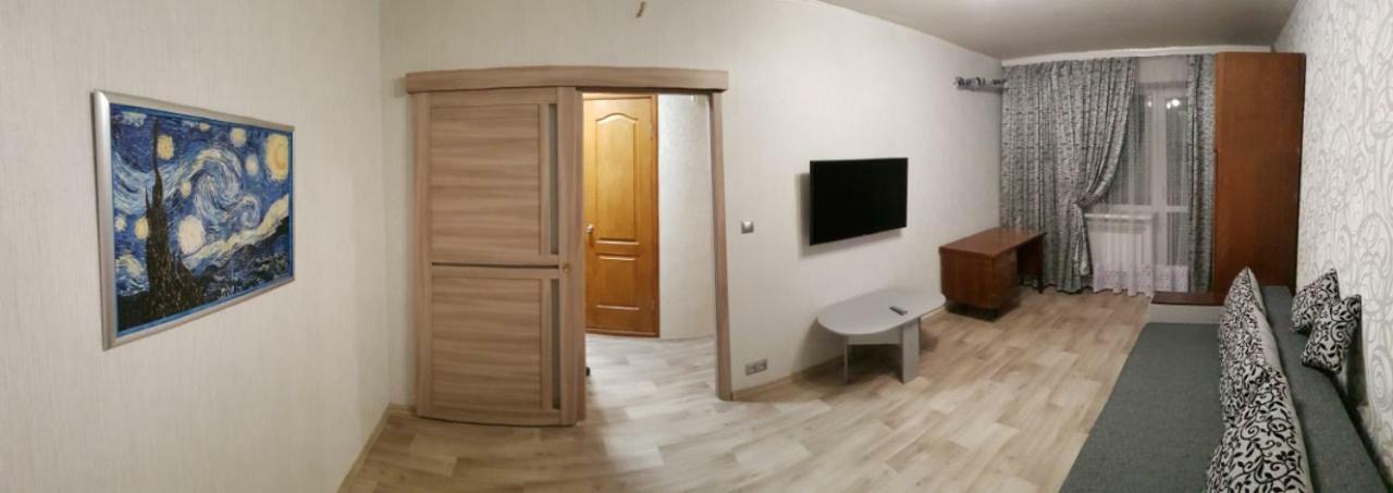 Сozy Appartment Near Metro Station "23 Avgusta" 哈尔科夫 外观 照片