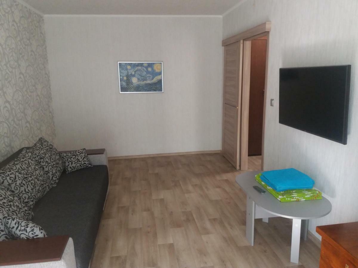 Сozy Appartment Near Metro Station "23 Avgusta" 哈尔科夫 外观 照片