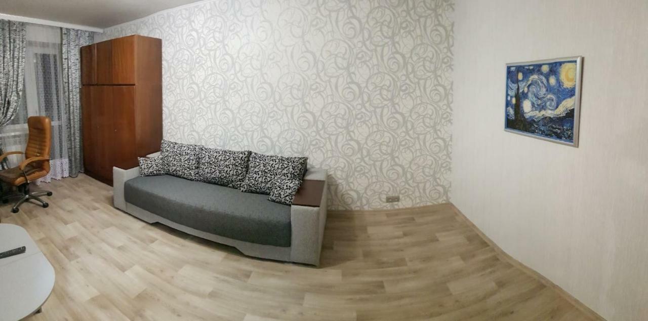 Сozy Appartment Near Metro Station "23 Avgusta" 哈尔科夫 外观 照片